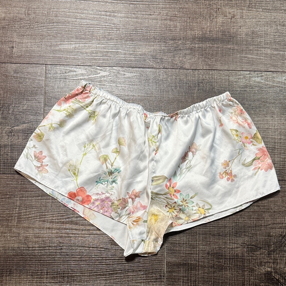 Flora Nikrooz Floral Satin Pajama Set - White and Pink - Picture 5 of 6